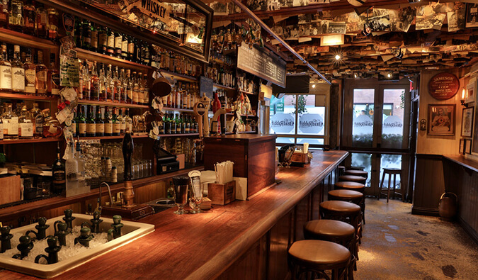 The Best Speakeasies In Nyc A Prohibition Bar Crawl Through The City